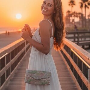 CAROLE M. • Vintage Beaded Evening Bag